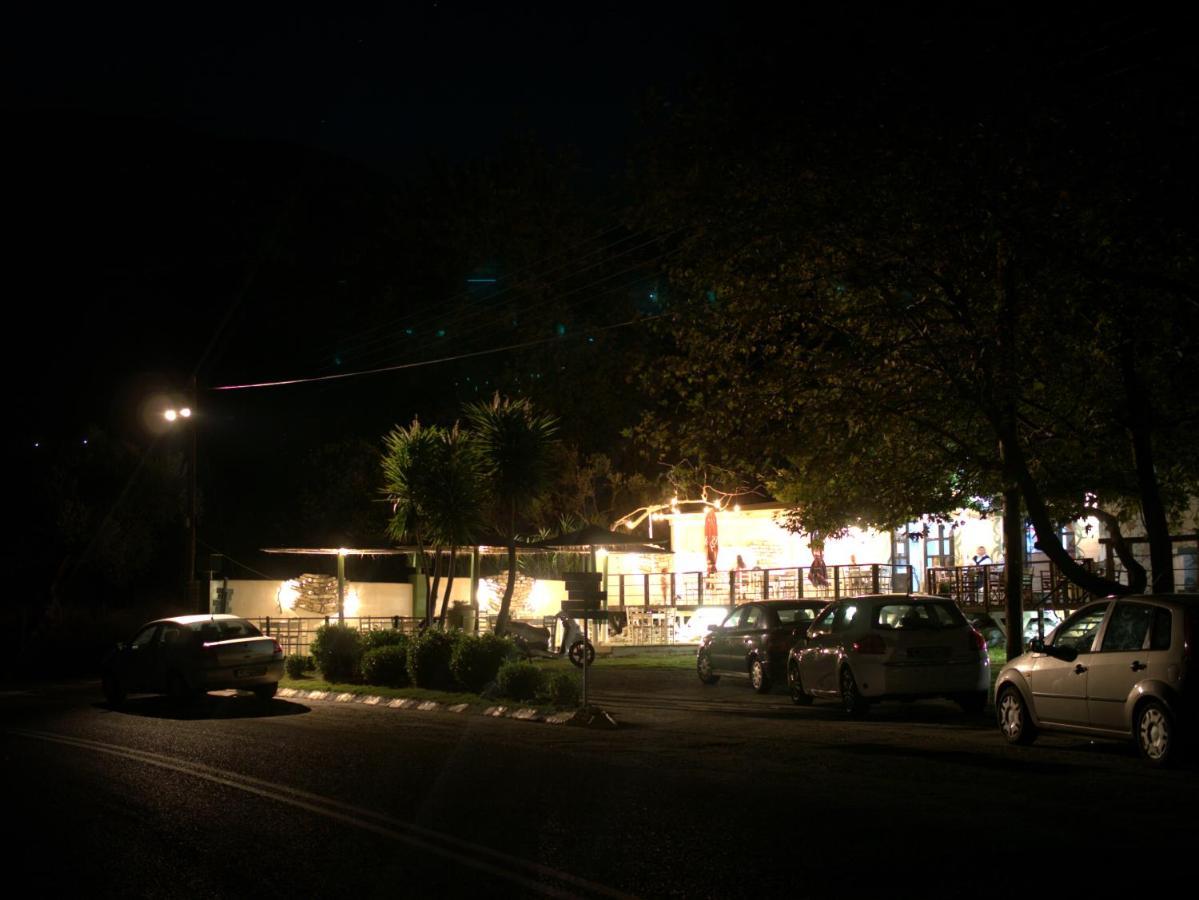 Willa Steinturm Mit Dach-Terrasse Zwischen Fluss, Meer Und Gebirge- Spiti Pirgos Paralia Sergoulas Zewnętrze zdjęcie